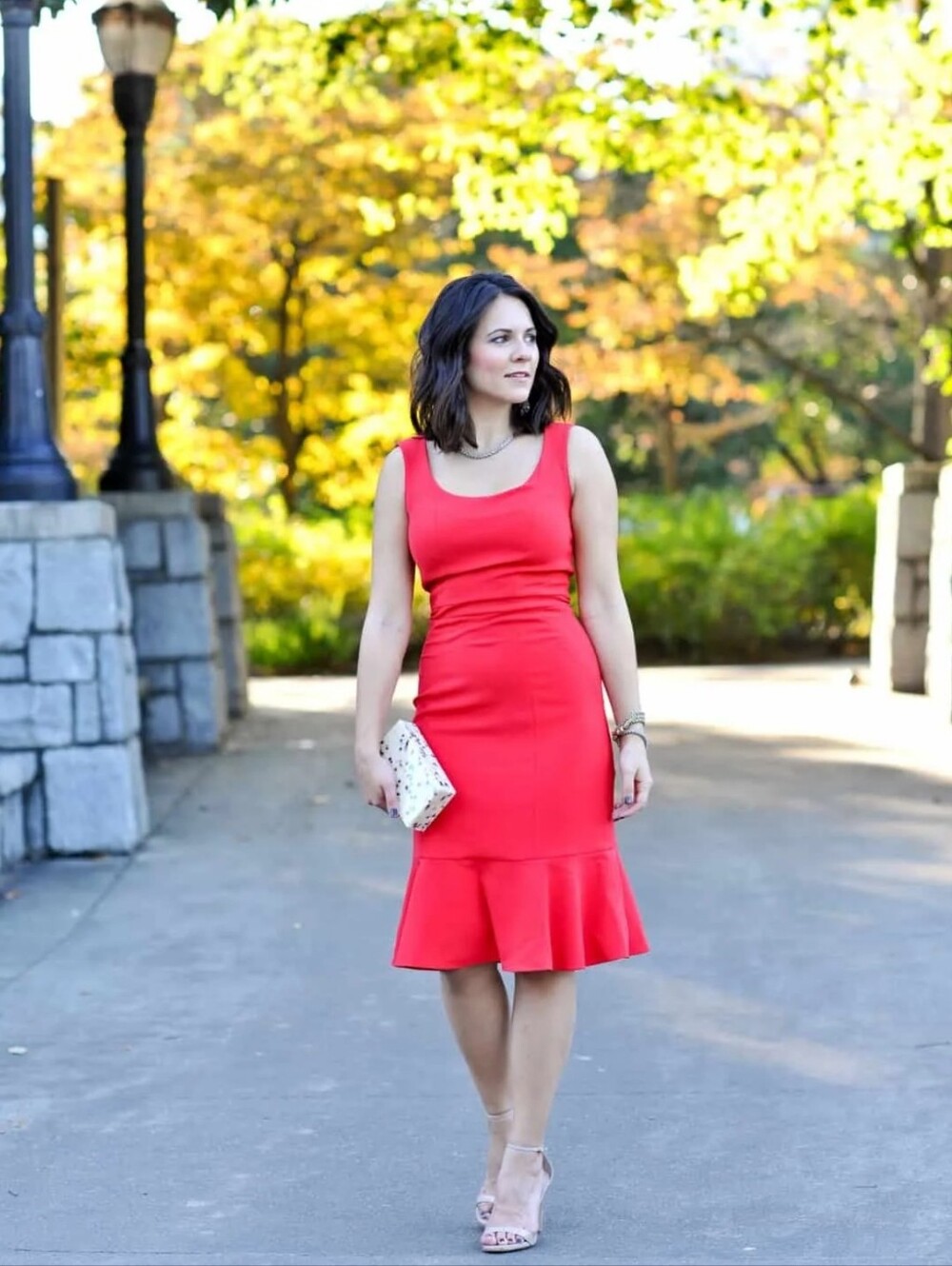 Project Gravitas red Audrey sleeveless sheath dress size 6